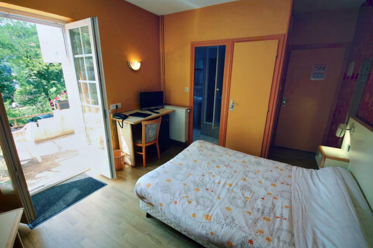 Les Messageries Hotel Saint-Flour  Værelse billede